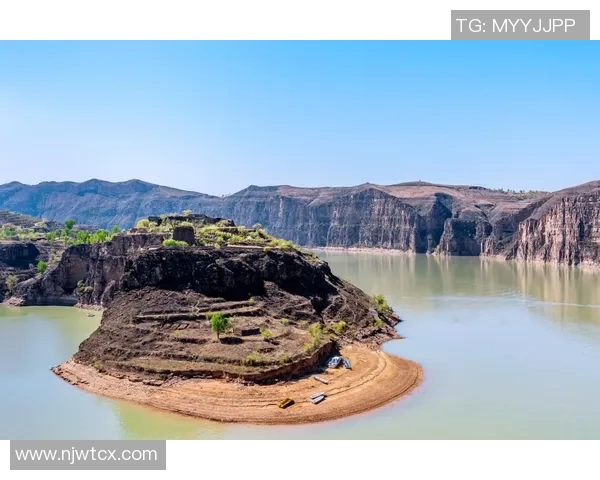 探索阿拉巴的历史与文化魅力，揭示这片土地的独特风景与人文故事